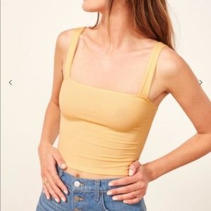 Reformation Gable Top